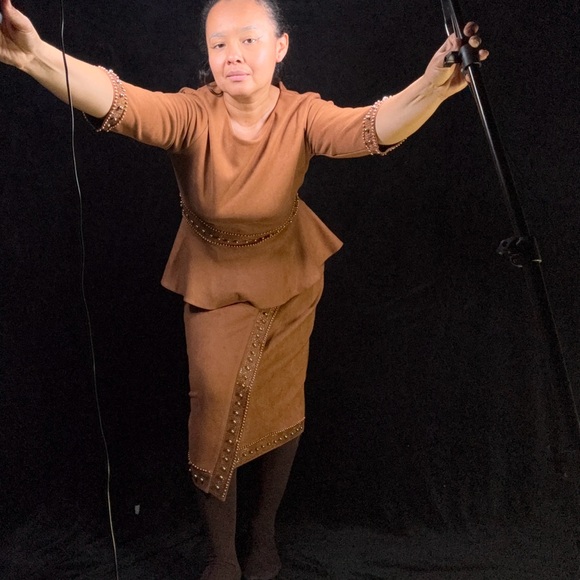 Elegant Asymmetrical Brown set - Picture 7 of 13